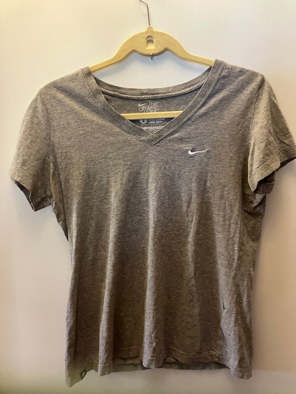 Worn Nike The Athletic Dept Slim Fit Grey Tshirt Size L